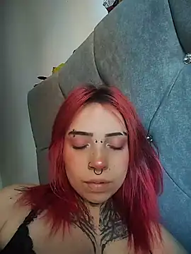 XXX chat uživo modela Ivy1111