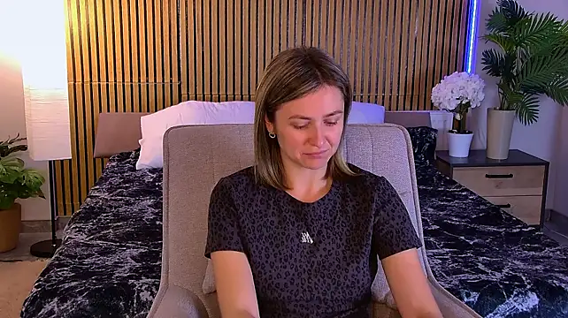 EmeraldGlow Live XXX-Chat