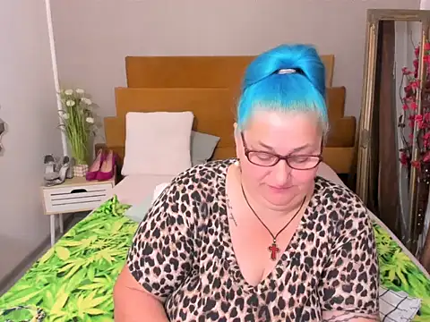 Sugarmommy_69X Live XXX Chat