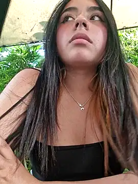 Angela__05 XXX чат на живо