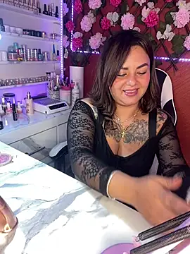 Chat XXX en directo de EMILY_DEGRAAF