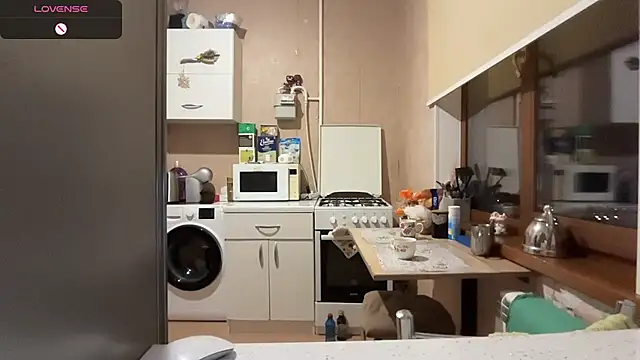 AngelJeni XXX чат на живо