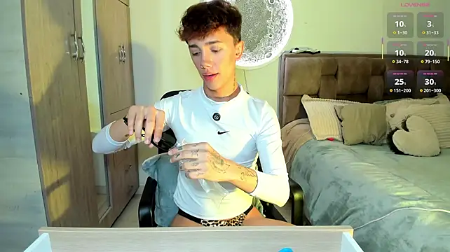 Timothy_ros' Live XXX Chat