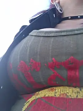 sophie_banger élő XXX-chatje