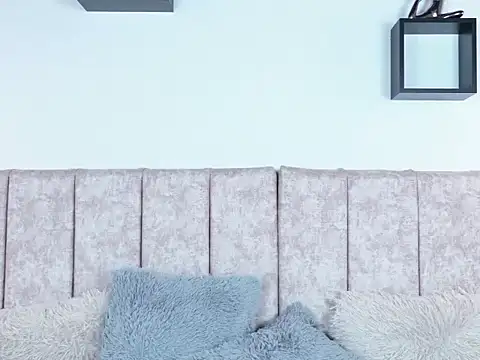 sophieedear élő XXX-chatje
