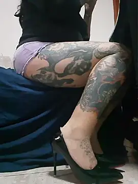 agnesvela Chat XXX in diretta
