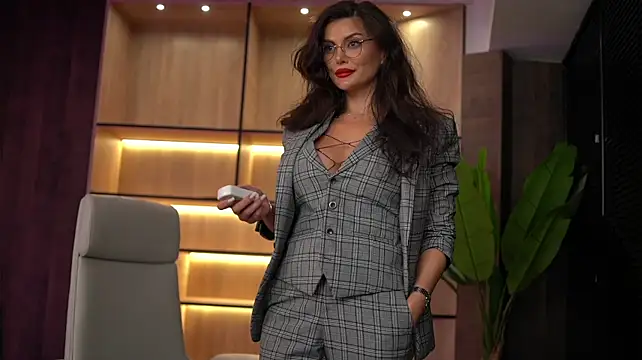myakalifa élő XXX-chatje