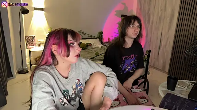 h3ntai_baby élő XXX-chatje