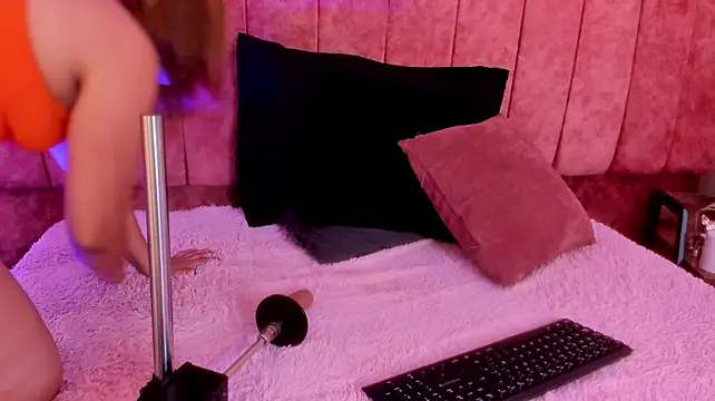 SaraRuiz__ élő XXX-chatje