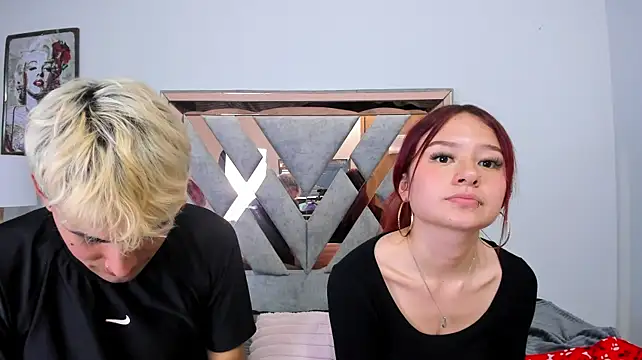 צ'אט XXX בשידור חי של Kenji_n_Rousse