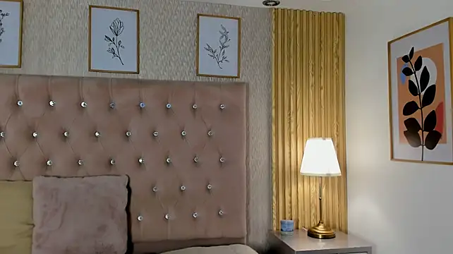 Chat XXX en directo de KamyGlam