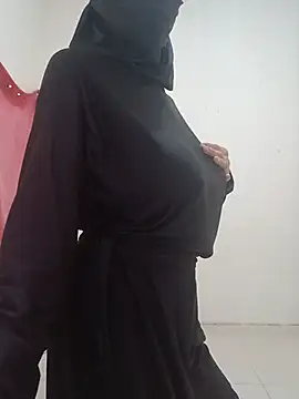 aisha-faraah élő XXX-chatje