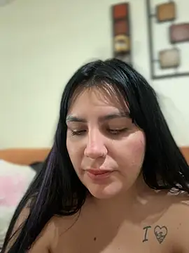 Vicky_Sixx élő XXX-chatje