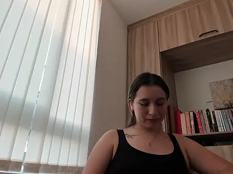 Alice_Mirren élő XXX-chatje