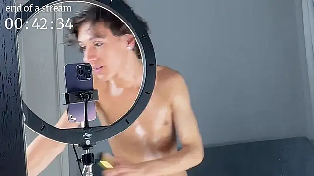ivan_abundance's Live XXX Chat