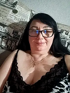 MariSwan222 élő XXX-chatje