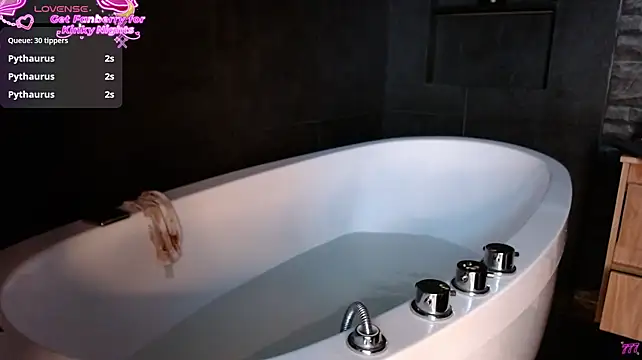 GreciaEvanss élő XXX-chatje