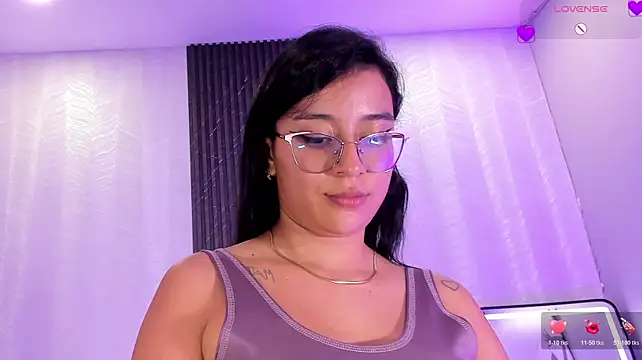 zoe_martins_'s Live XXX Chat