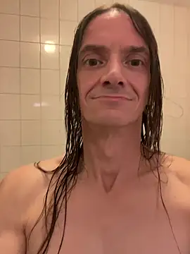 Smallpenisguy webkamerás műsora