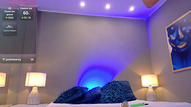 ArianaGolden 现场XXX聊天
