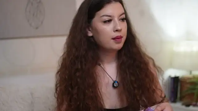 MonaPinky Chat XXX live