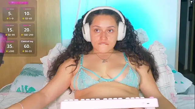 MeganDolll XXX чат на живо