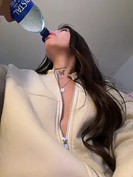 Chat XXX en directo de Bonny_Eva