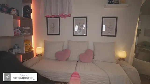 itscammieee élő XXX-chatje