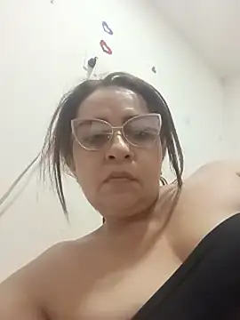 tany90 Chat XXX in diretta