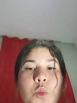 Daika_Rodriguez élő XXX-chatje