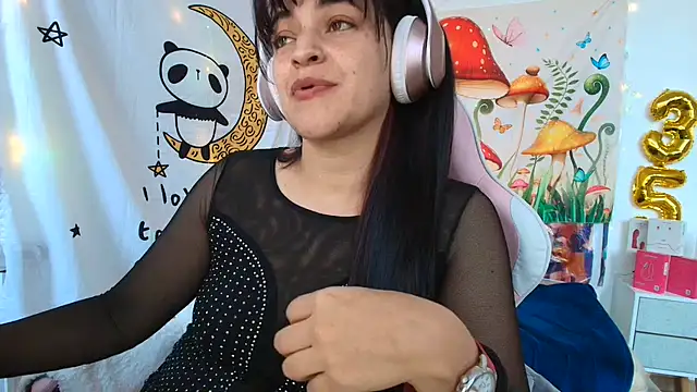 LovelyAzucena Chat XXX live