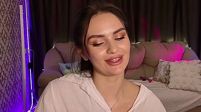 צ'אט XXX בשידור חי של MilaaSweety