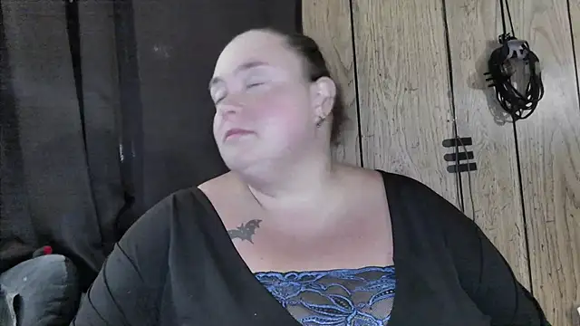ladylynn13 Live XXX Chat