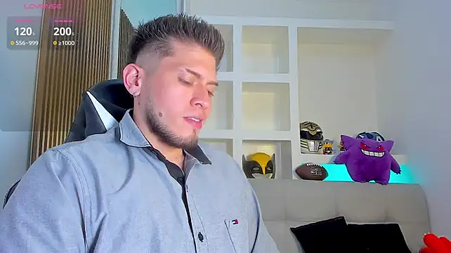 הופעת וובקאם של SebastianMaximoff_