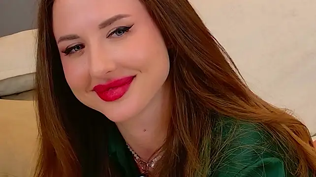 Jullia_Carter Adlı Modelin Canlı XXX Sohbeti