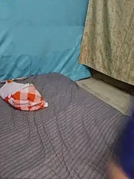 junior_926 – Naživo XXX chat