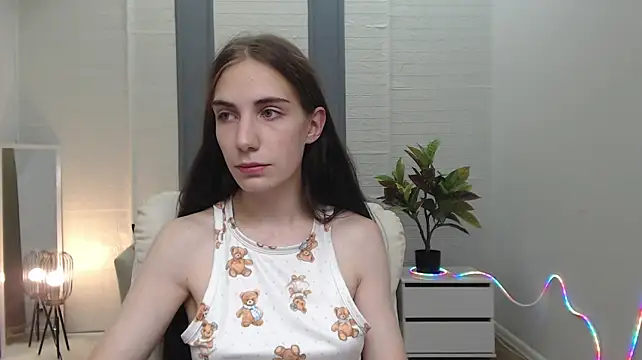 NikaStark_ élő XXX-chatje