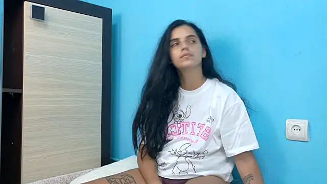 SoniaMoonnnnn élő XXX-chatje