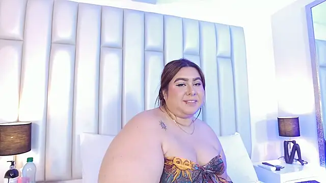 aandreaperez Chat XXX in diretta