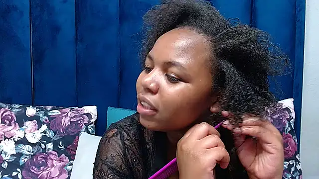 HotSmallTits Live XXX-chat