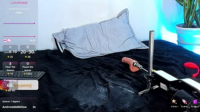 bryXonStorm Adlı Modelin Canlı XXX Sohbeti