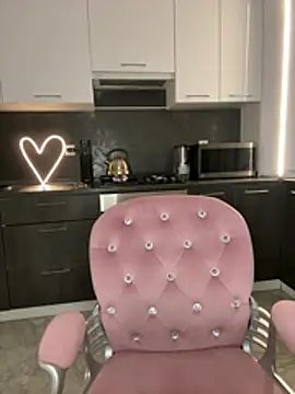 AlisaPearl's Live XXX Chat