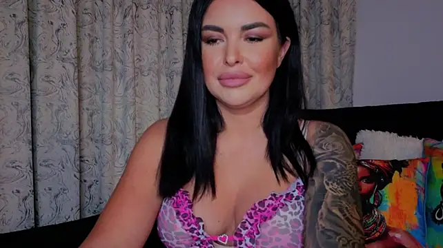 SiennaLove888's Live XXX Chat