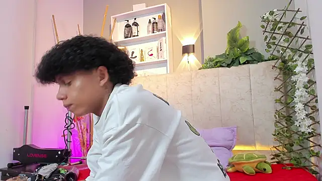 _taylor_black 라이브 XXX 채팅