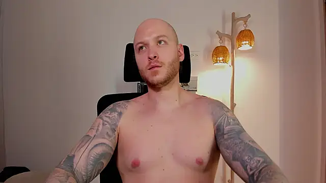 Chat +18 de Adam_Meyer10 ao vivo