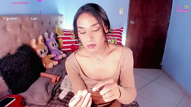 SWEETT_KYLIEn Live XXX chat