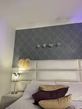 MiilaBlake élő XXX-chatje