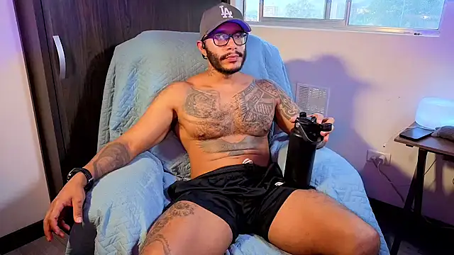 Chat XXX en directo de Wheeler_Green