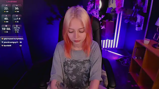 LiaRivera élő XXX-chatje