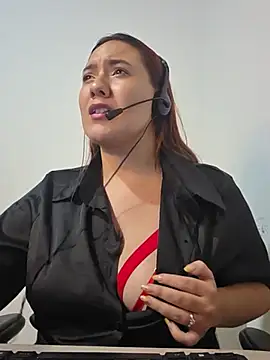 Blushing_Katy élő XXX-chatje